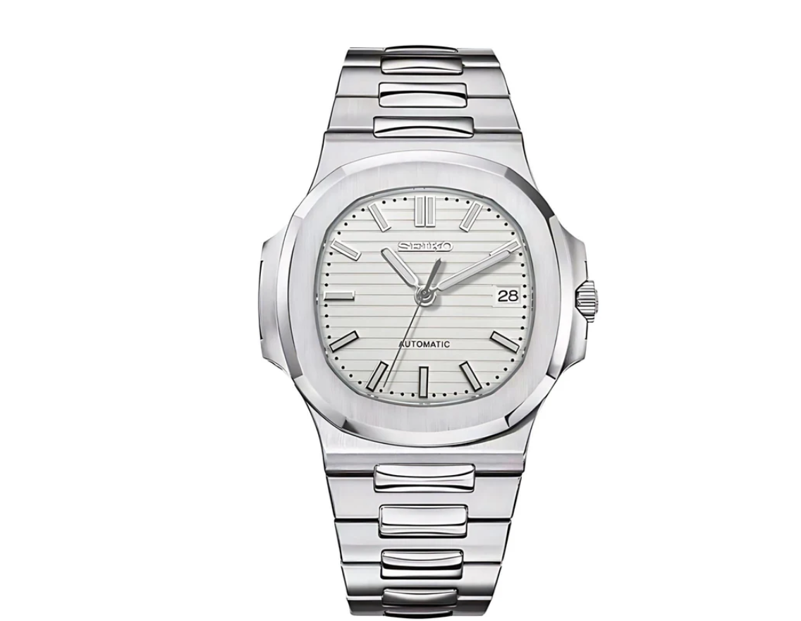 S.M. Nautilus | White