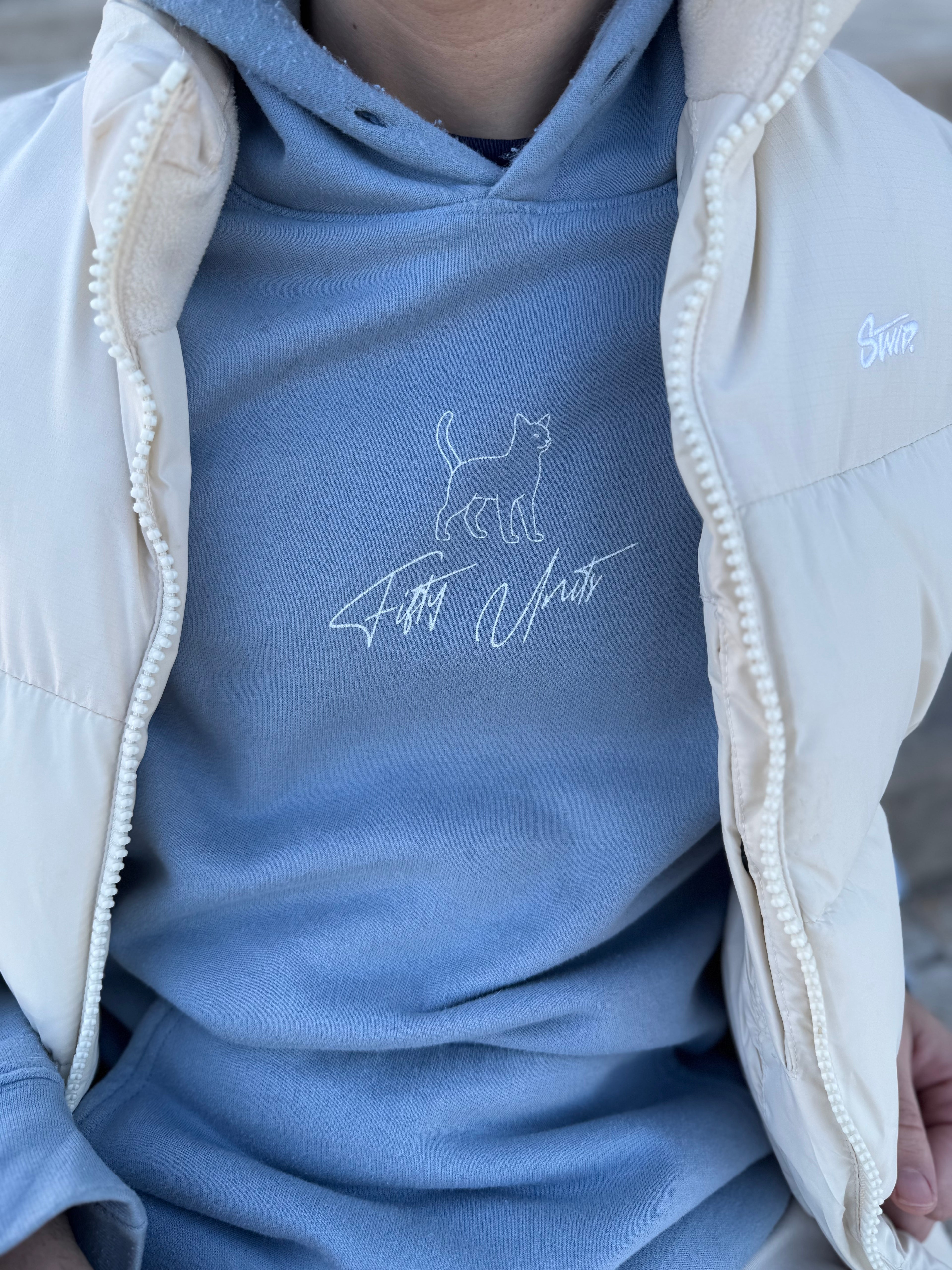 Hoodie ‘Seven Lives’ – FIFTY UNITS