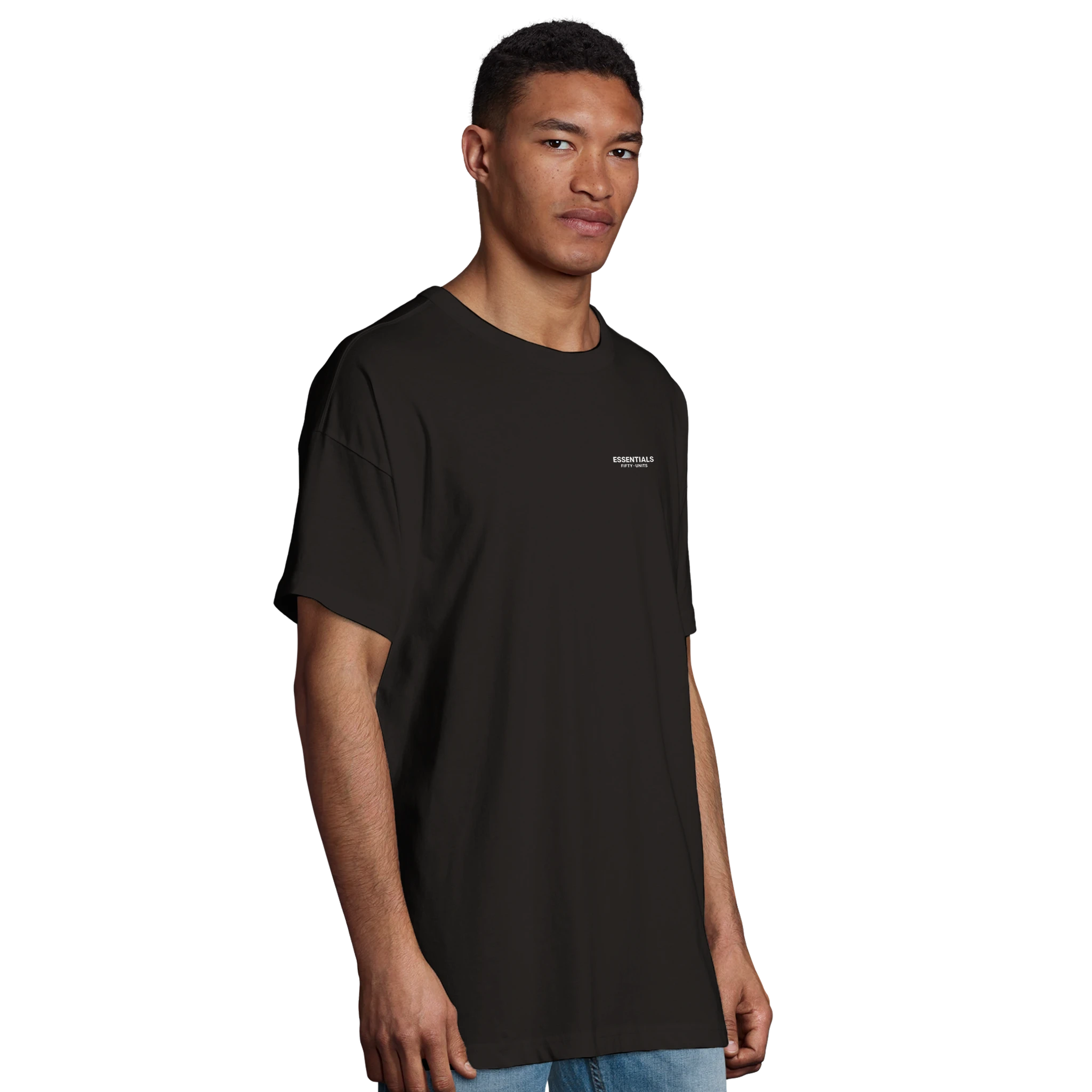 look urbano con camiseta oversize essential